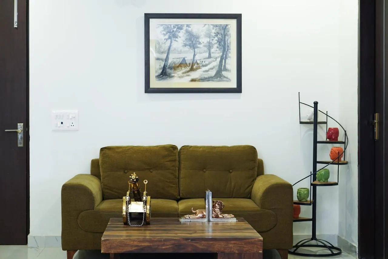Lime Tree Service Apartment - Near Artemis Hospital ,Gurgaon